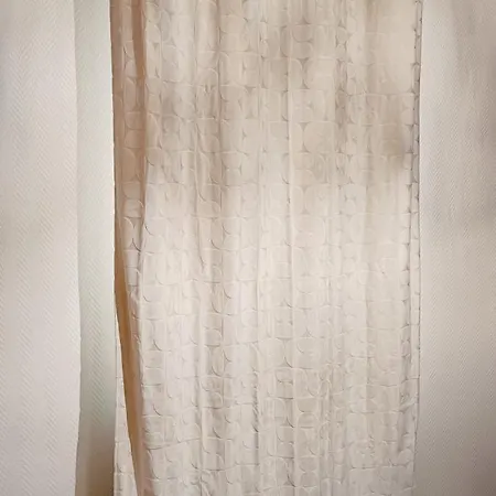 Daire Neuf Idealement Place Avec Terrasse Et Jardin