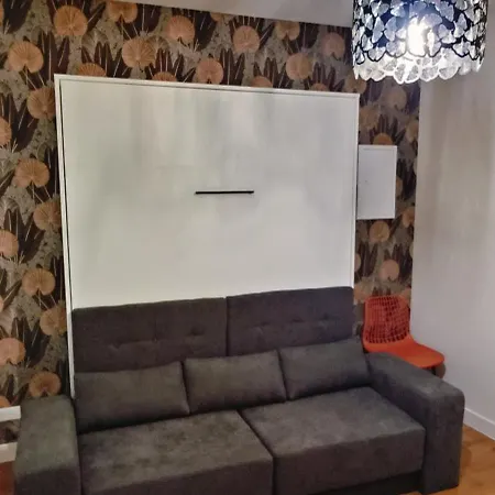 Daire Neuf Idealement Place Avec Terrasse Et Jardin